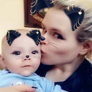 Meet your Posher, Carissa